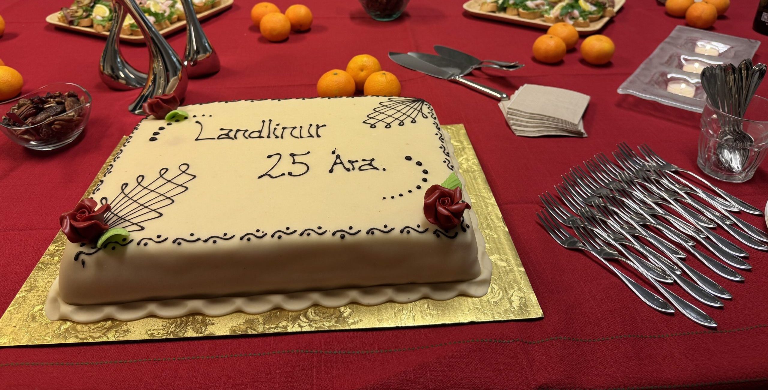 Mynd fyrir “Landlínur 25 ára”